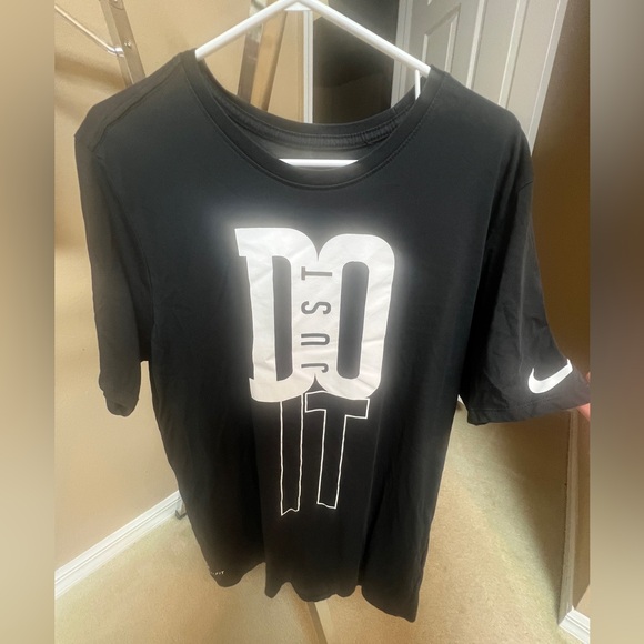 Nike Dri Fit Just Do It Athletic Cut Shirt Large - Picture 1 of 3